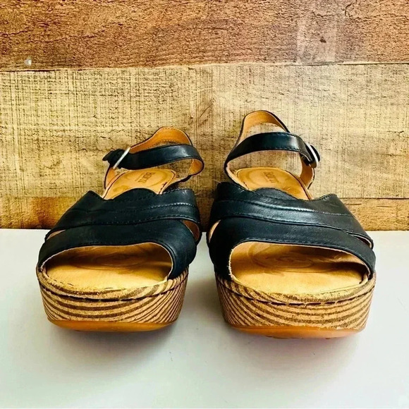 Born Strap Leather Wedged Sandals - Picture 3 of 8